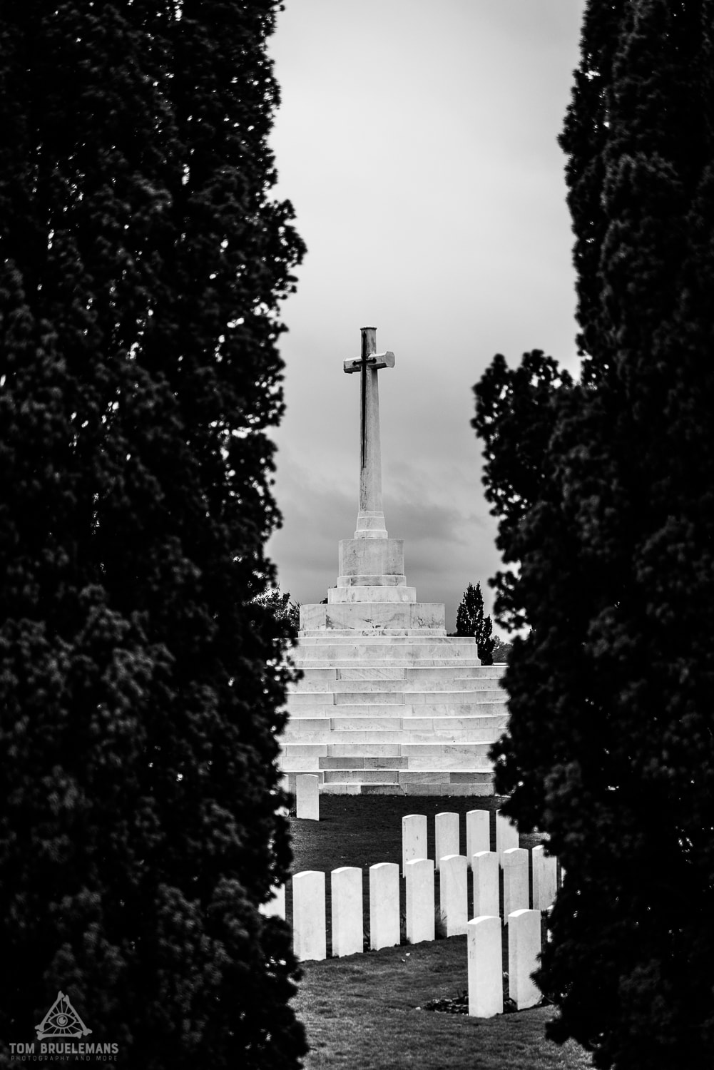 Cross of sacrifice at Tyne Cot Cemetery, Zonnebeke.